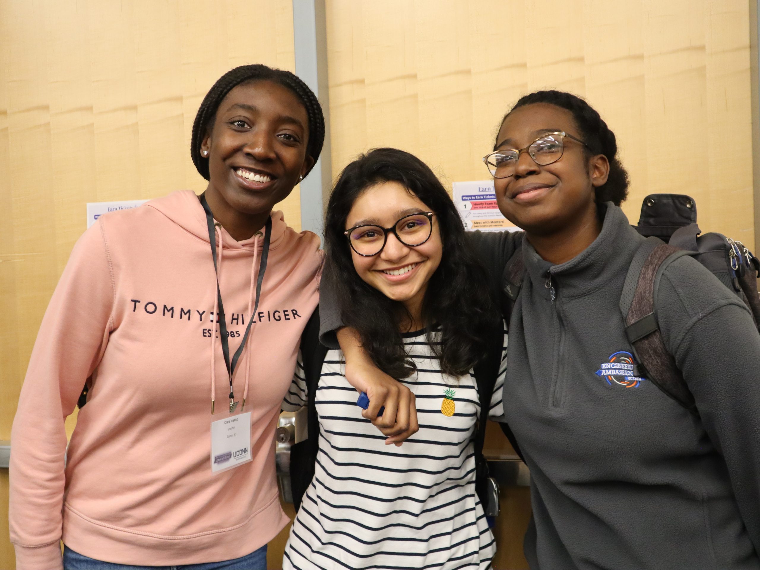 Student Participants of HackUConn 2023 pose for a photo! (Photo Credit: Alexa Bush)